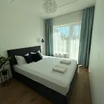 Διαμέρισμα Spacious Next To National Museum *