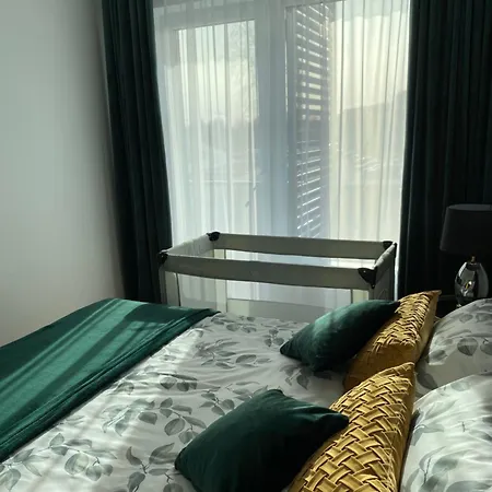 Spacious Next To National Museum *