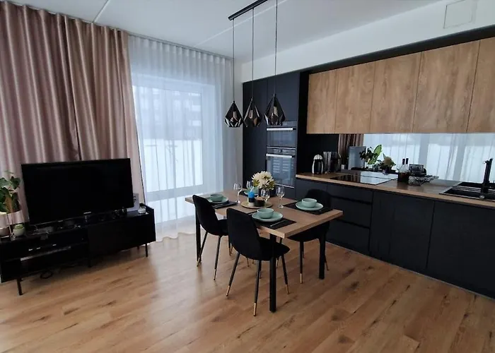 Spacious Next To National Museum