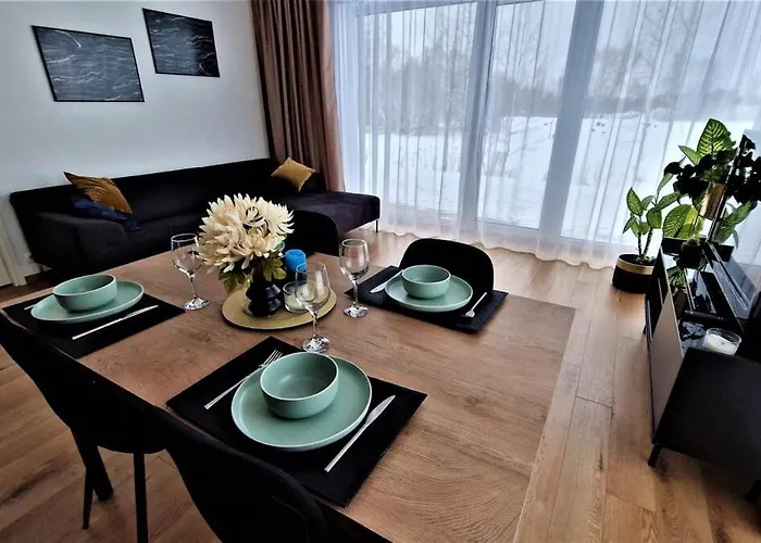 Spacious Next To National Museum Apartment