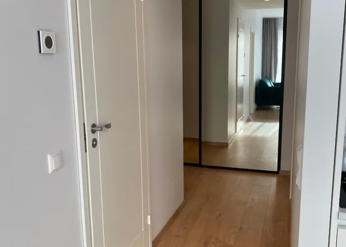 Apartment Spacious Next To National Museum